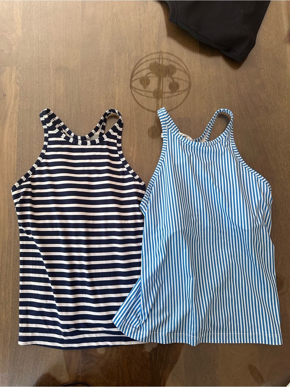 Workout tops